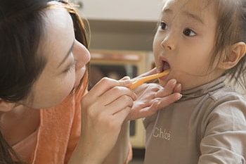 top tips for brushing your babys teeth top tips for brushing your babys teeth