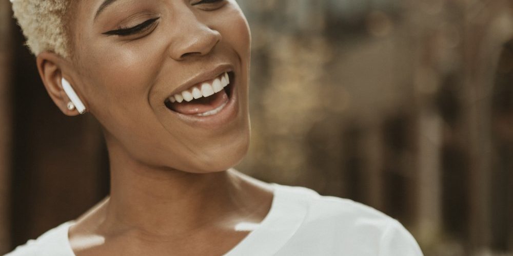 woman white teeth woman white teeth